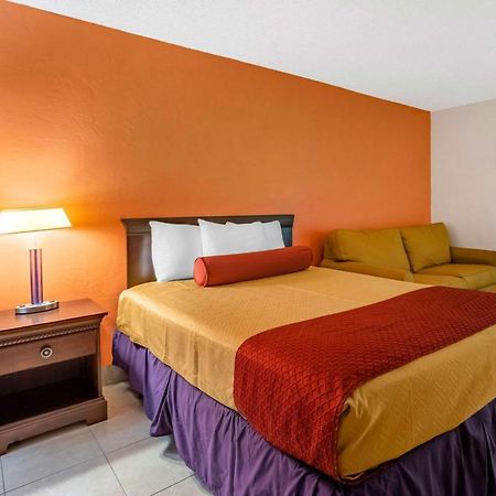 Econo Lodge North North Fort Myers Exteriér fotografie