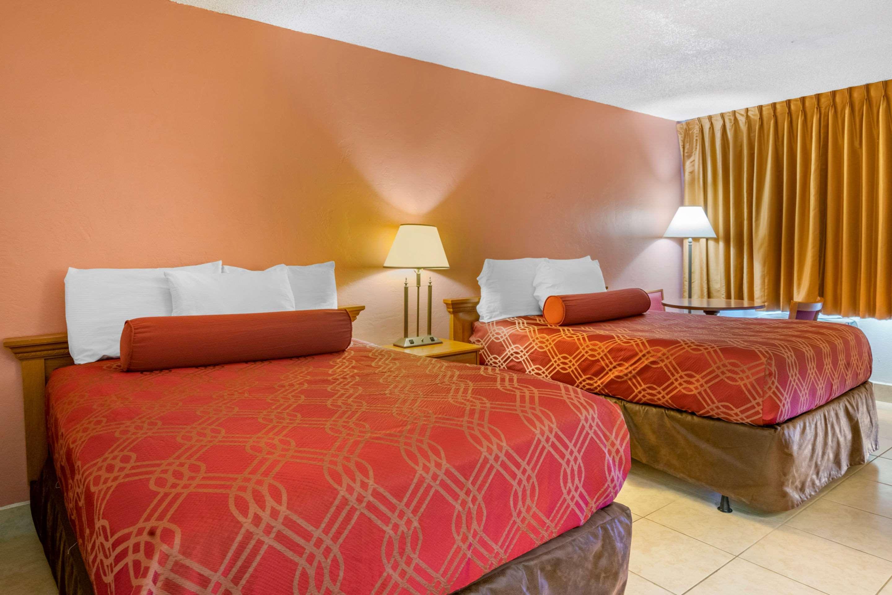 Econo Lodge North North Fort Myers Exteriér fotografie