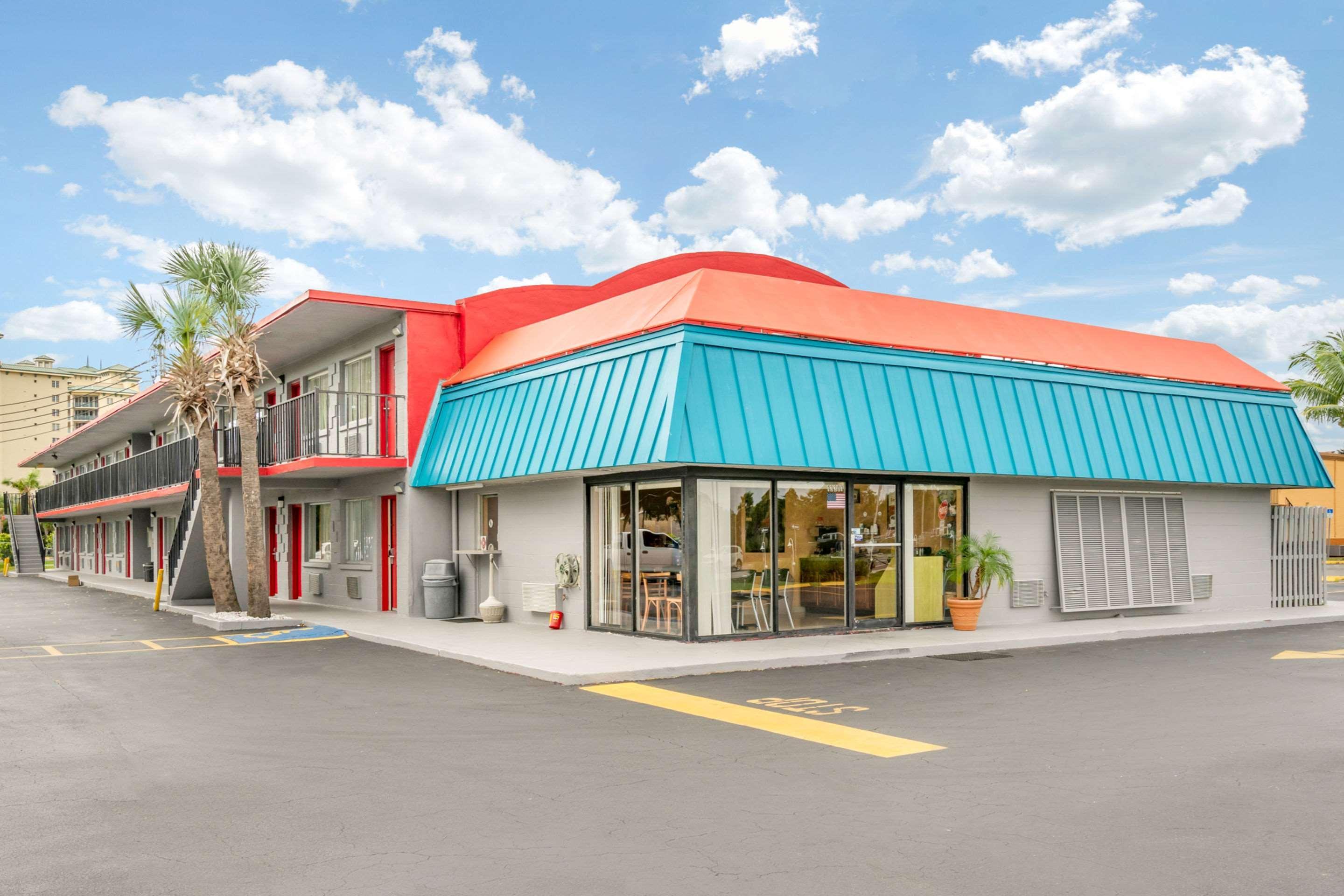Econo Lodge North North Fort Myers Exteriér fotografie