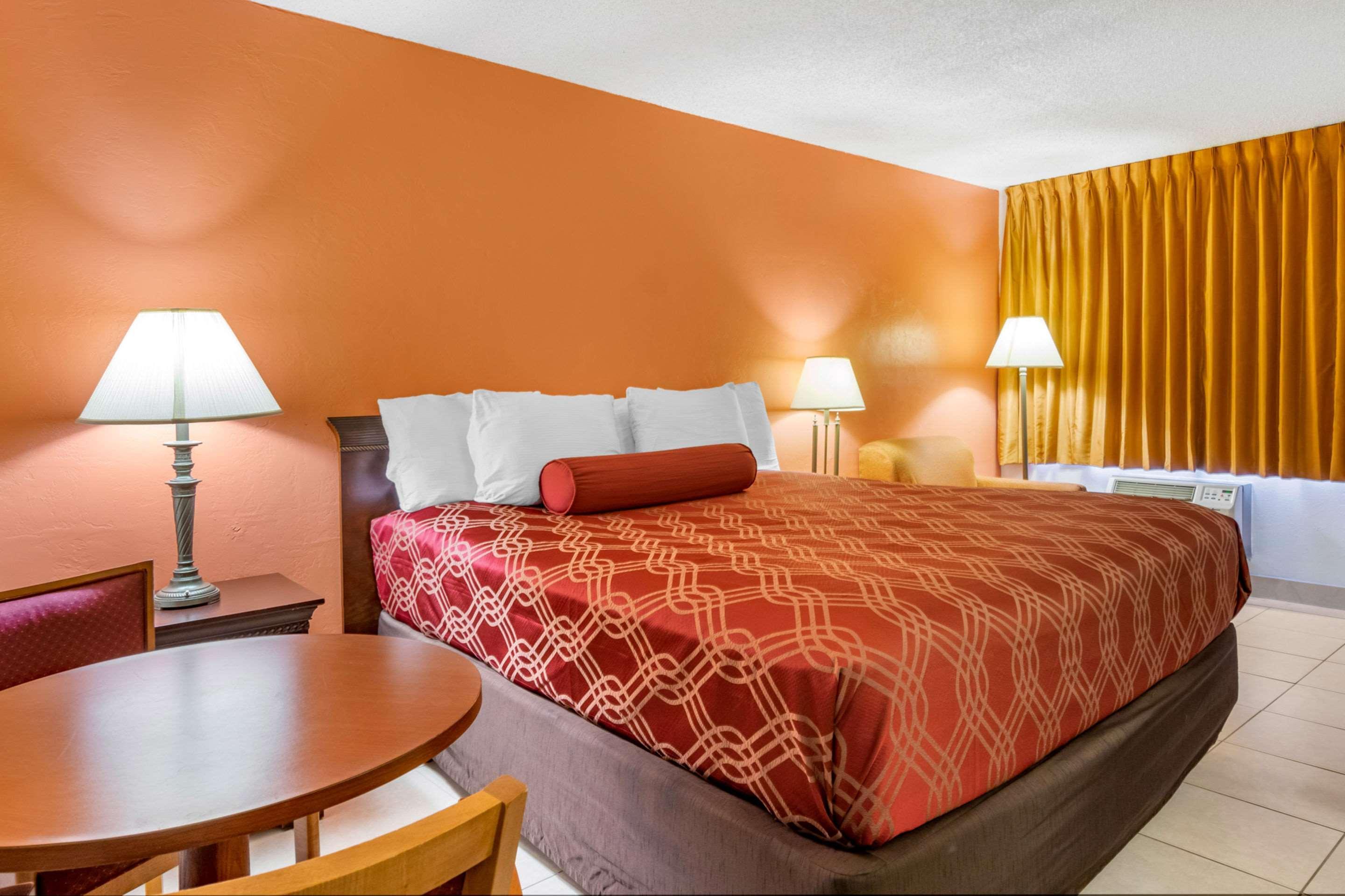 Econo Lodge North North Fort Myers Exteriér fotografie