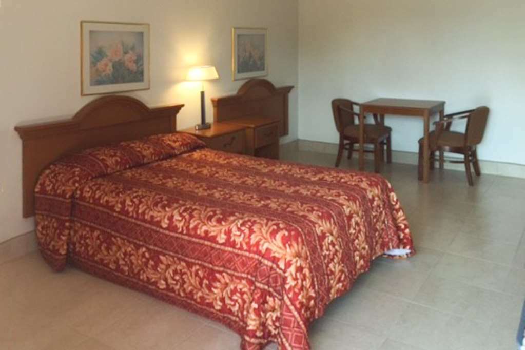 Econo Lodge North North Fort Myers Pokoj fotografie